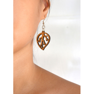 beLEAF Wooden Earrings-1