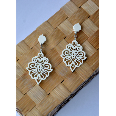 Beauty Queen Wood Earrings-CWE0000017